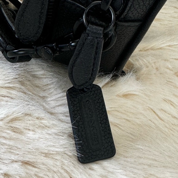 Coach Charter Crossbody With Hybrid Pouch In Signature Leather - BLACK - Picture 10 of 14